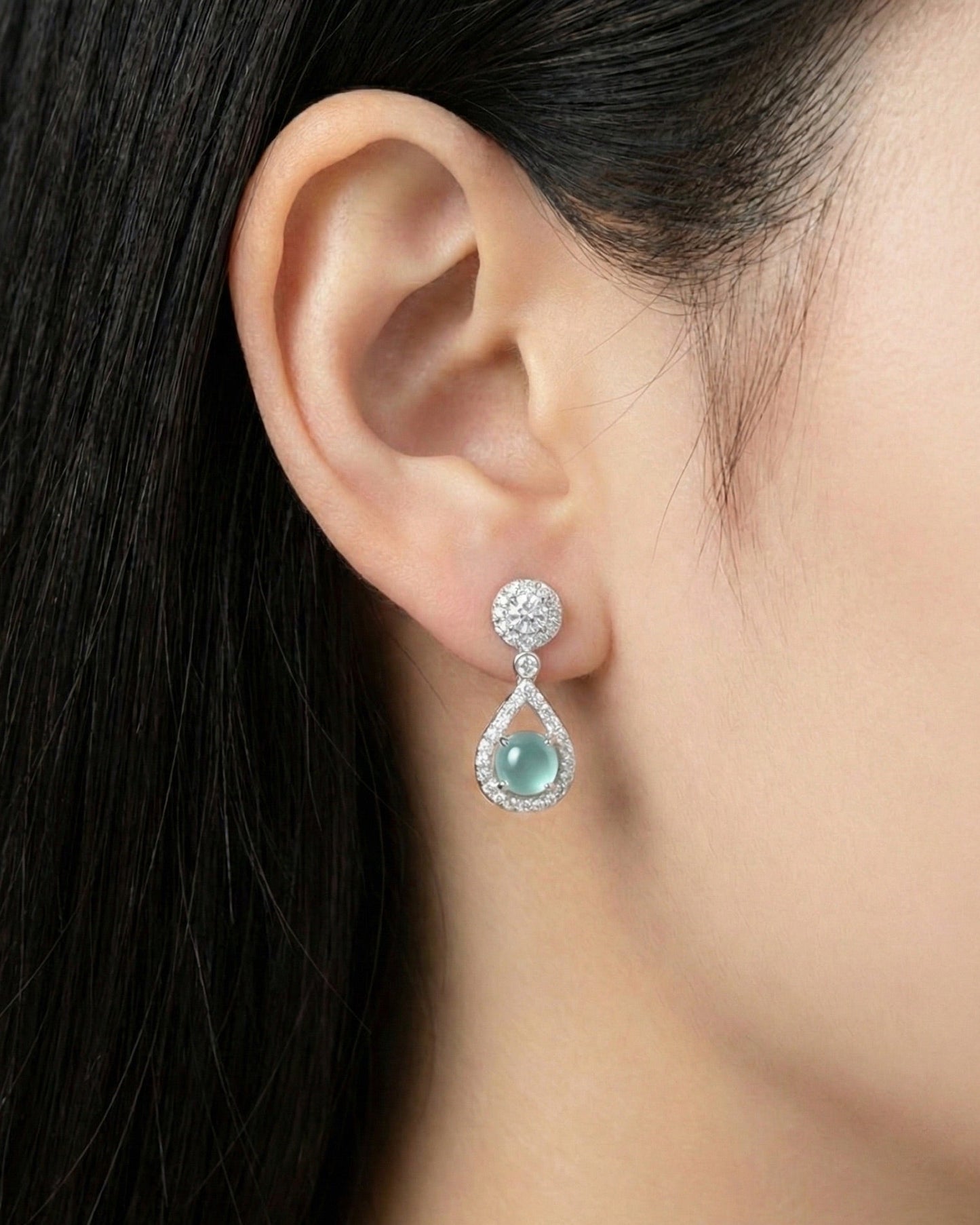 冰蓝水滴翡翠耳钉|Icy Dewdrop Jade Teardrop Earring