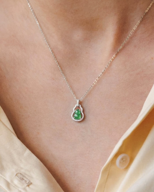 灵韵阳绿葫芦翡翠项链 |Aura Green Jade Gourd Necklace