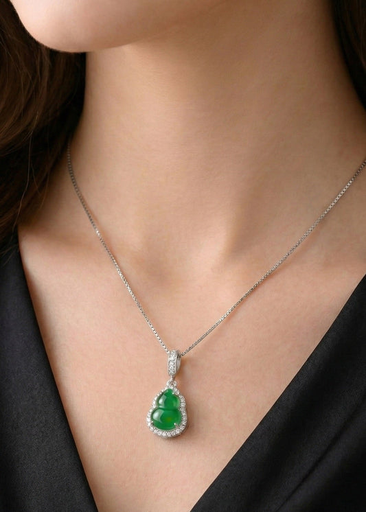 辣绿葫芦翡翠|Icy Spring Gourd Jade Necklace