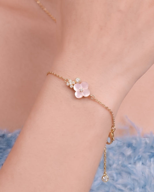 Fleur Bracelet – Blush Pink