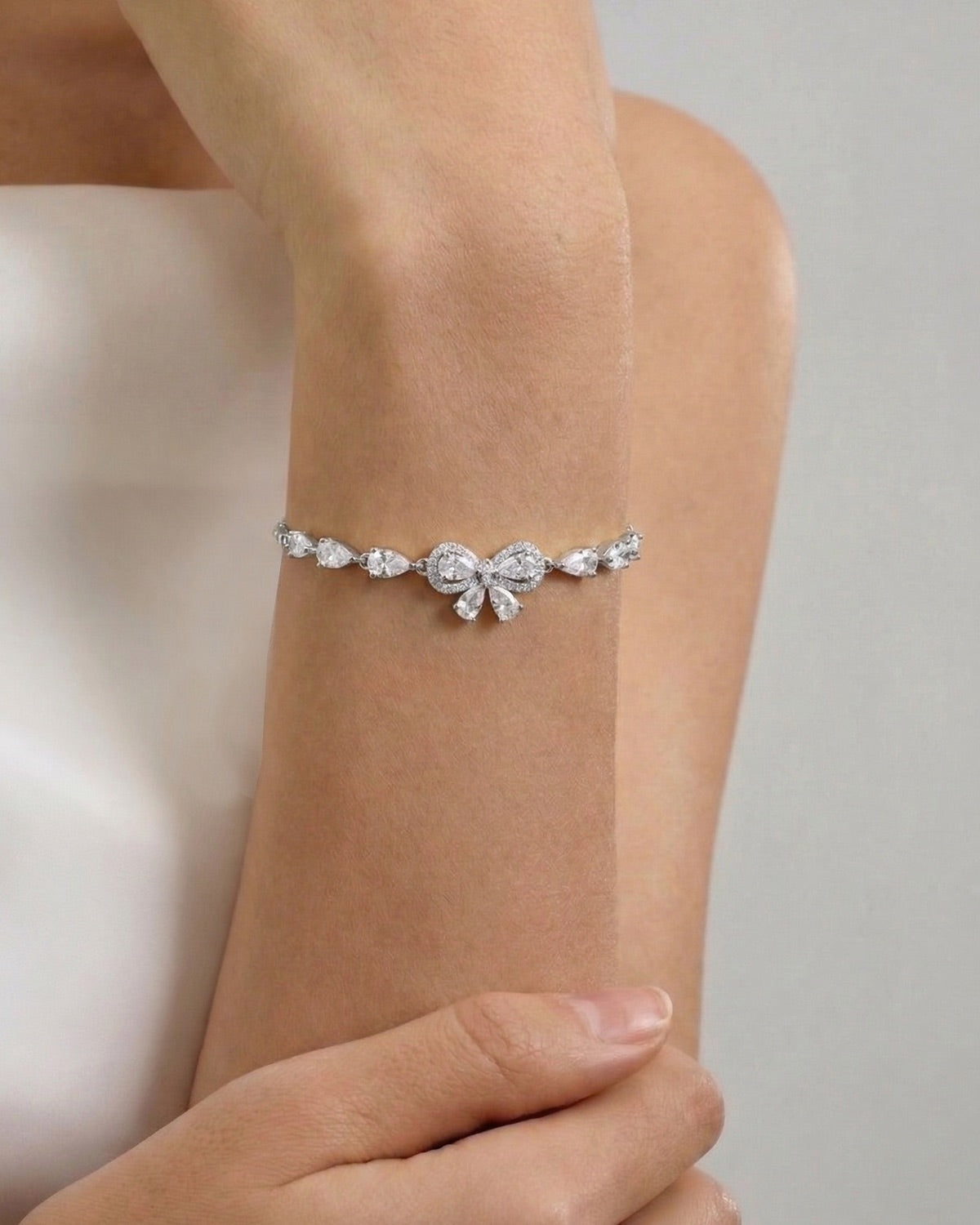 Everlace Bow Bracelet- Silver
