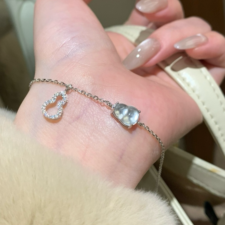 白冰葫芦手链 (Aqua White Grace Gourd Bracelet)