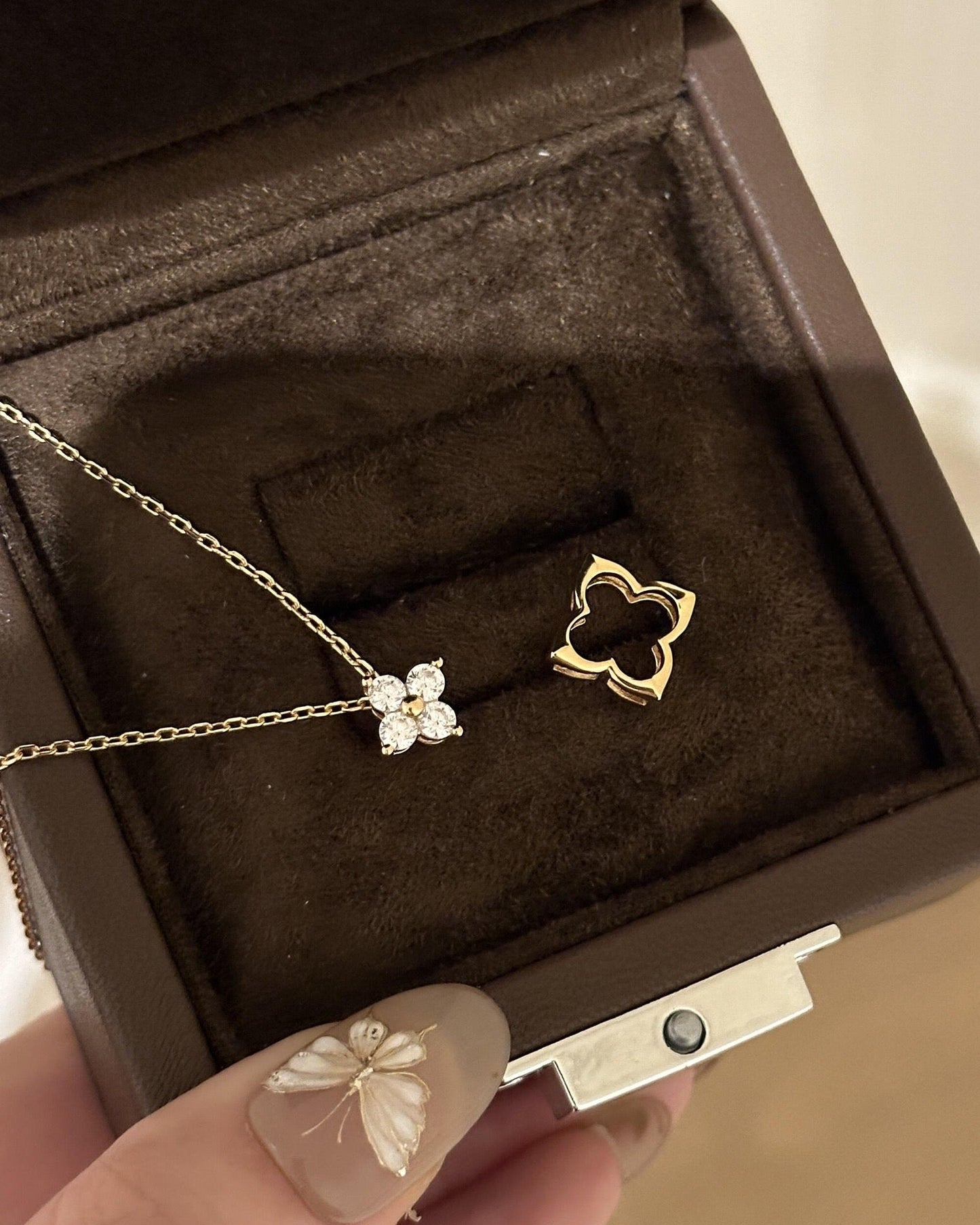 Crystal Bloom Necklace-Gold