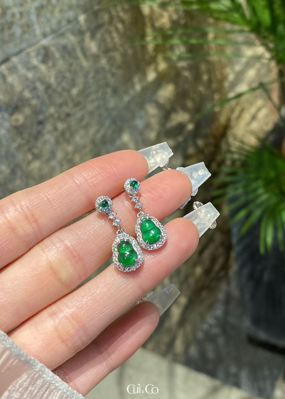 冰绿葫芦翡翠耳钉|Icy Jade Gourd Stud Earrings