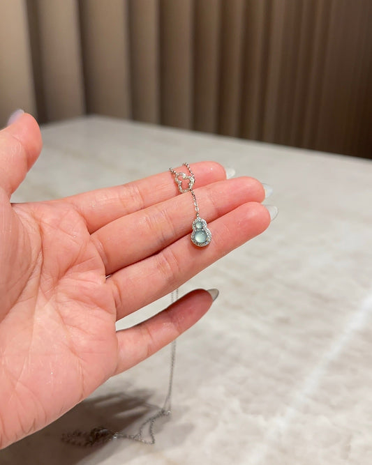 冰蓝双蛋面翡翠项链 (Icy Blue Jade Cabochon Necklace)