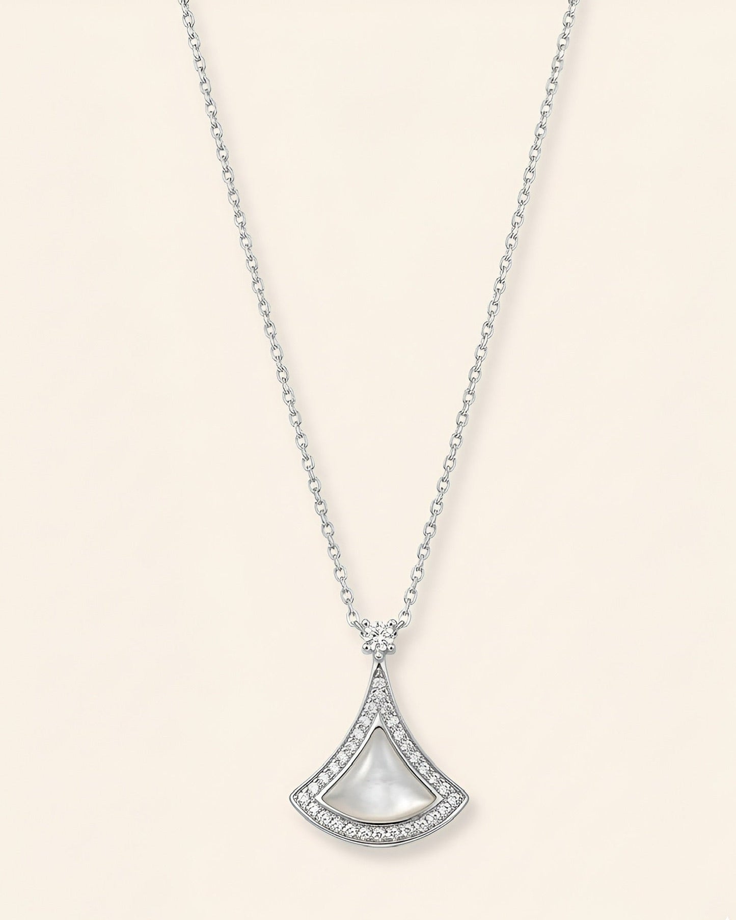 Serena Fan Necklace- Silver