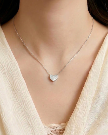 Ivory Heart Nacre Necklace - Silver