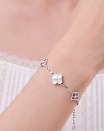 Bloom Rosette Bracelet – Ivory