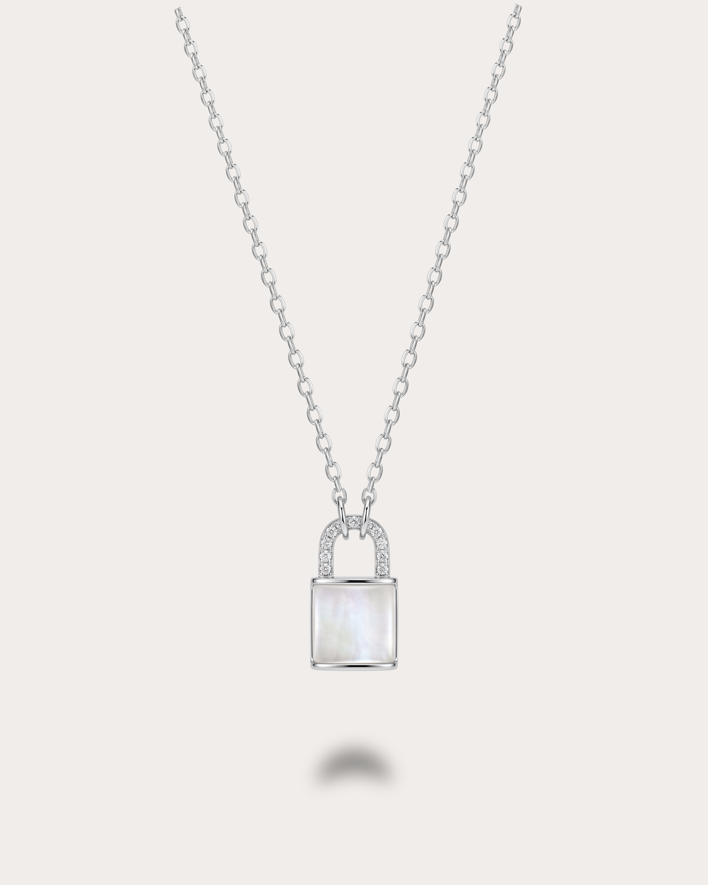 贝母心锁项链 (Mother of Pearl Heartlock Necklace)