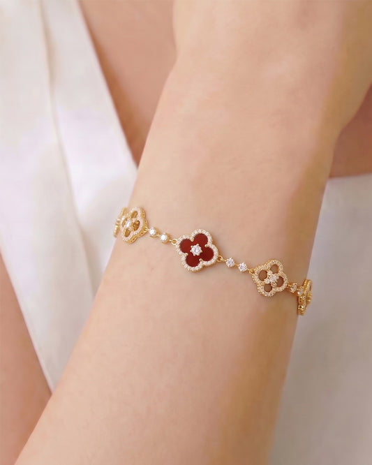 红玉髓四叶草手链｜Crimson Agate-Clover Bracelet