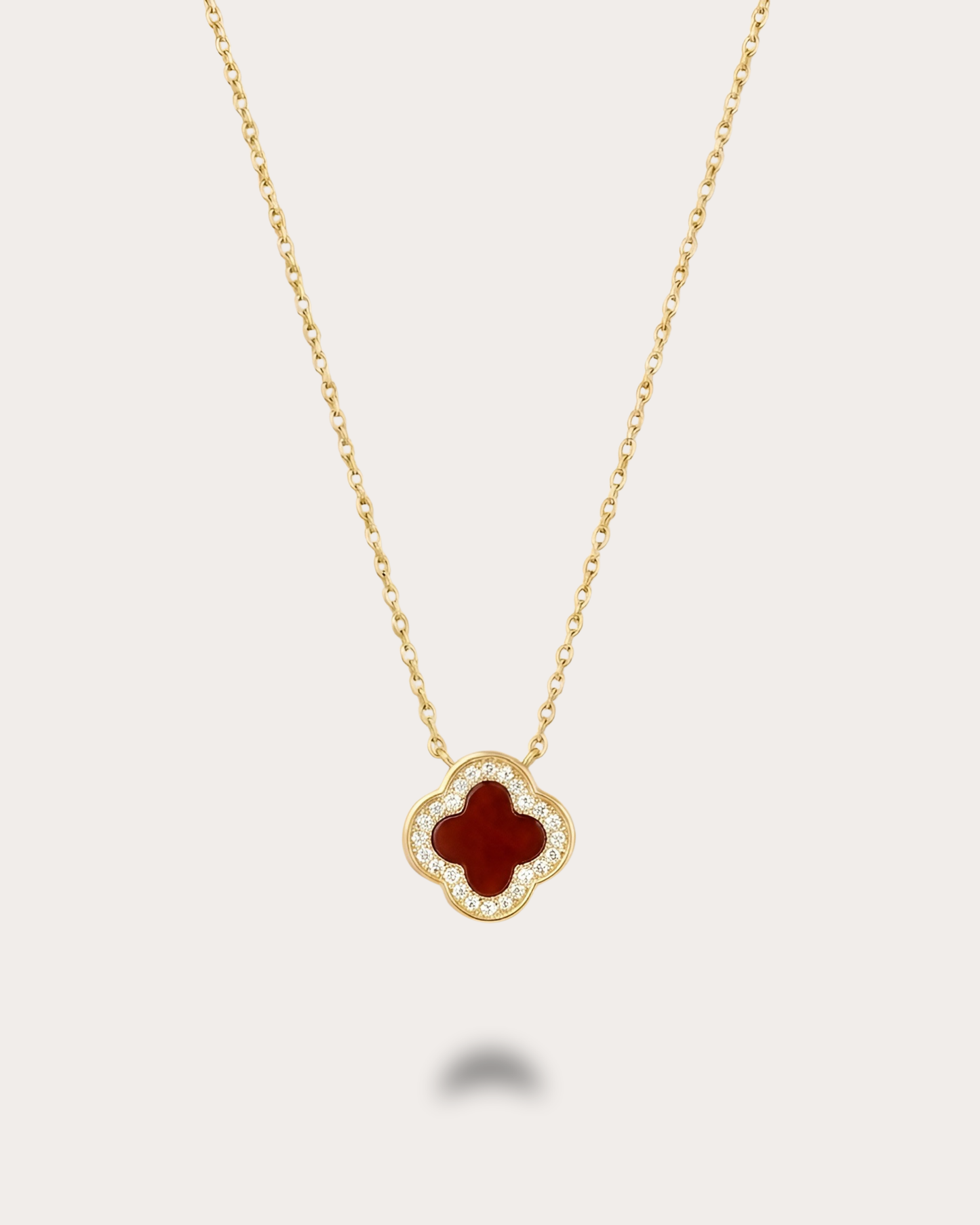 双面红玉髓叶草项链 | Double-Sided Red Clover Necklace