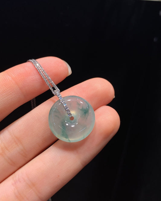 冰飘花平安扣翡翠吊坠｜Icy Floating Green Peace Coin Burmese Jade