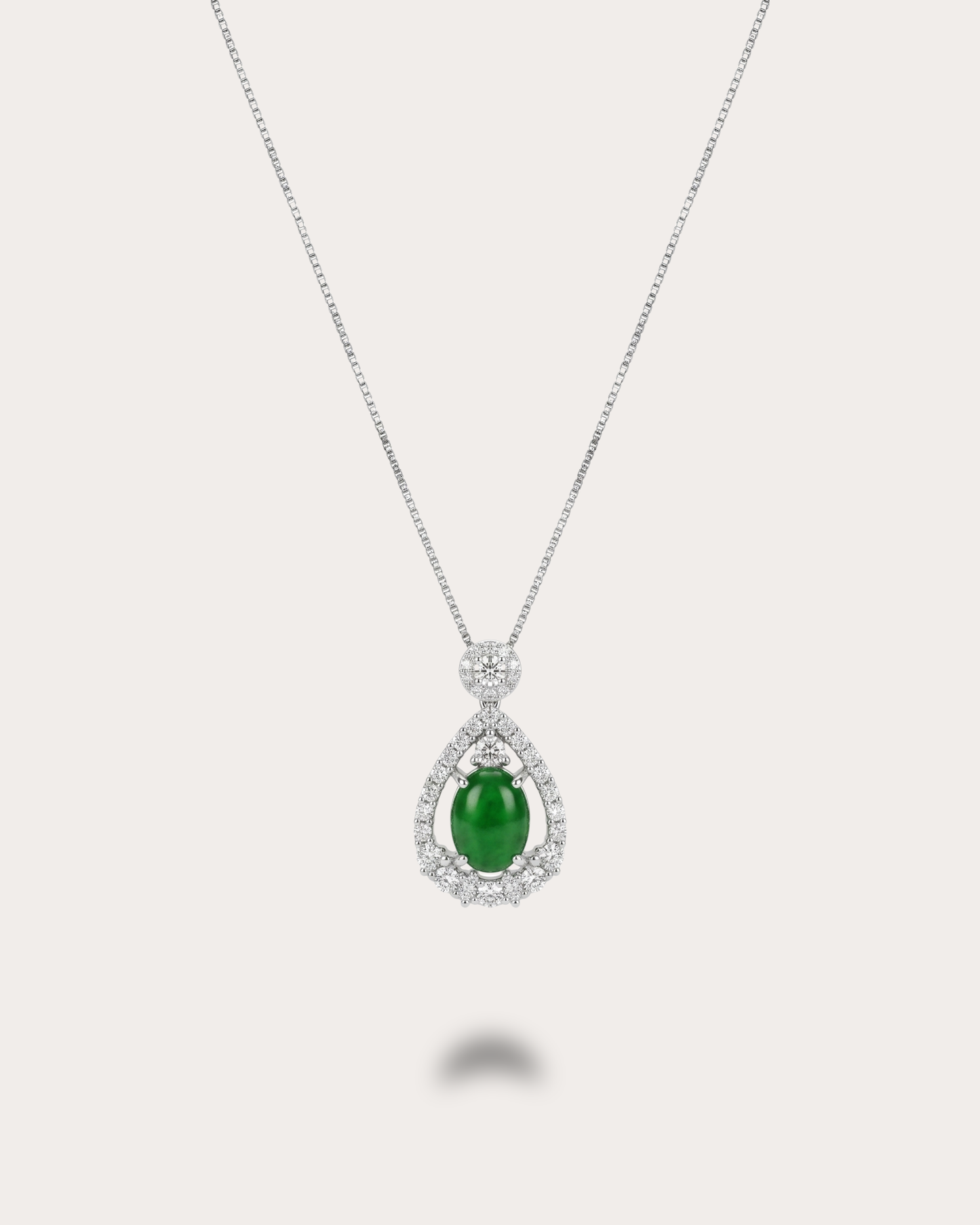阳绿水滴翡翠项链 (Sunny Green Dewdrop Necklace)