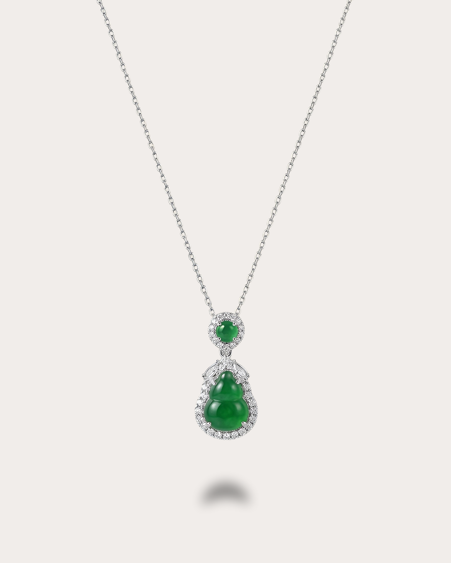 冰阳绿透葫芦翡翠｜Icy Green Jade Gourd Necklace