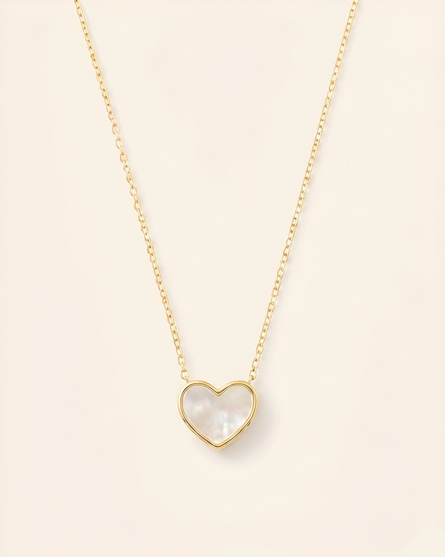 Ivory Heart Nacre Necklace - Gold