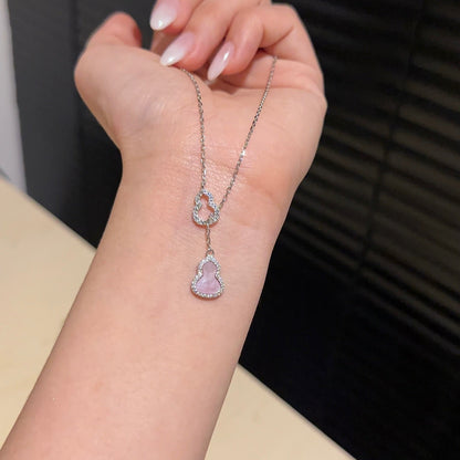 粉贝母葫芦项链 (Blush Pearl Gourd Necklace)