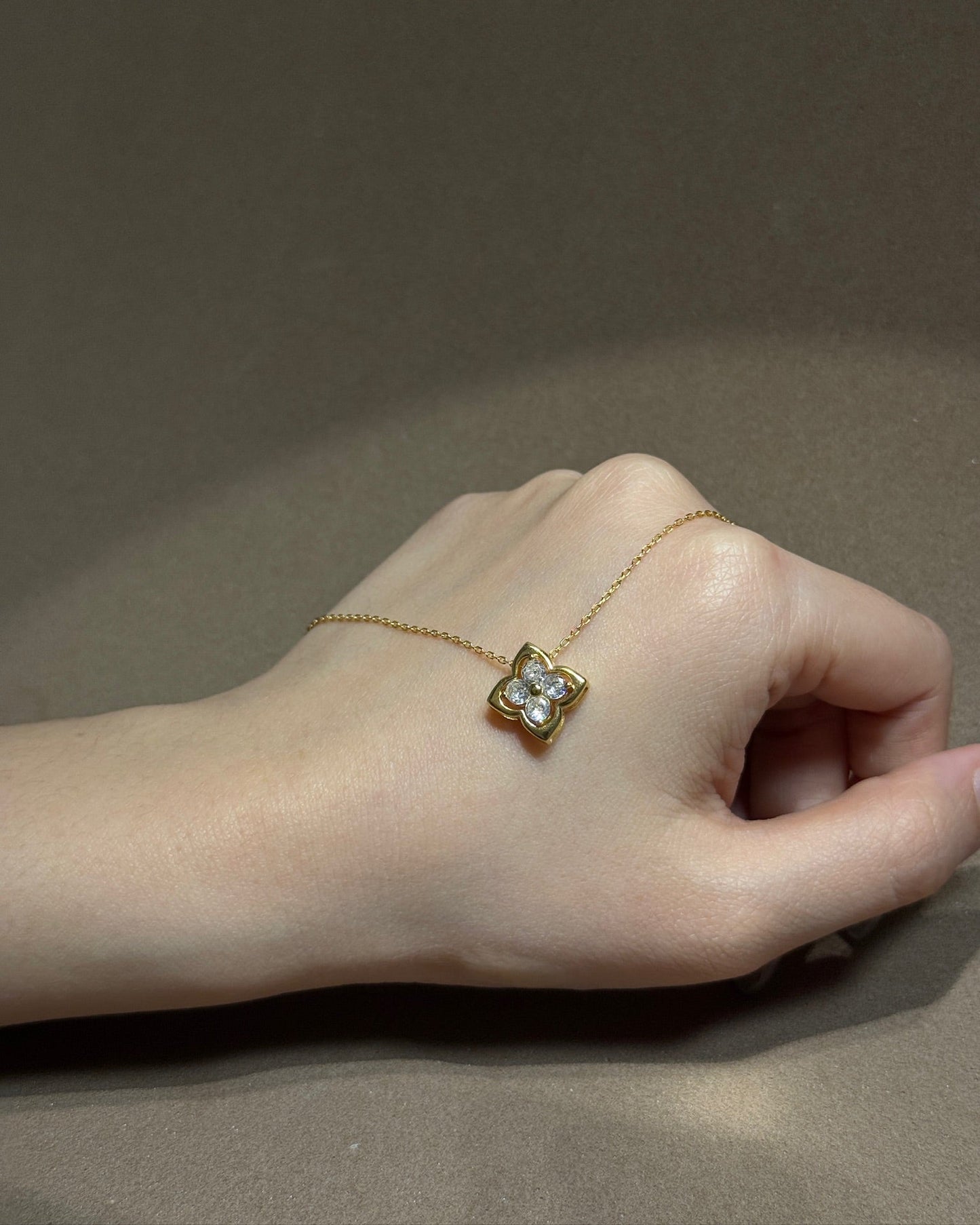 晶透小花项链 (Crystal Bloom Necklace)-Gold