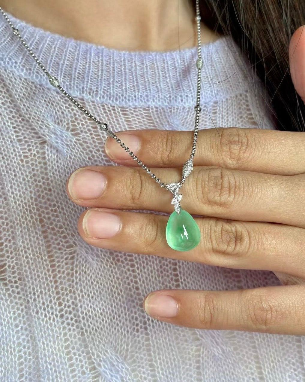 玻璃种木纳甜绿水滴翡翠吊坠｜Glass Muna Sweet Green Drop Burmese Jade