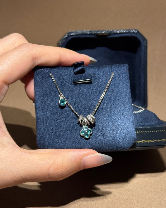 幸运蓝四叶草项链 (Paraiba Gemstone Necklace)