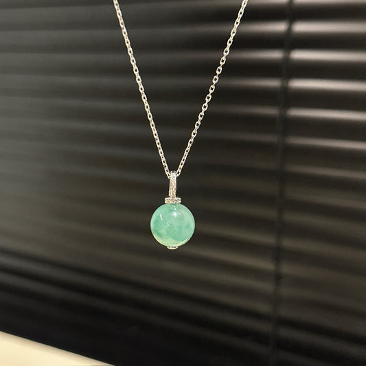 绿飘花翡翠小球项链 (Green Mist Jade Sphere Necklace)