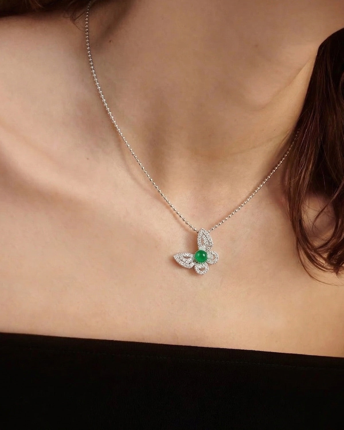阳绿翡翠蝴蝶项链| Sunny Green Jade Butterfly Necklace