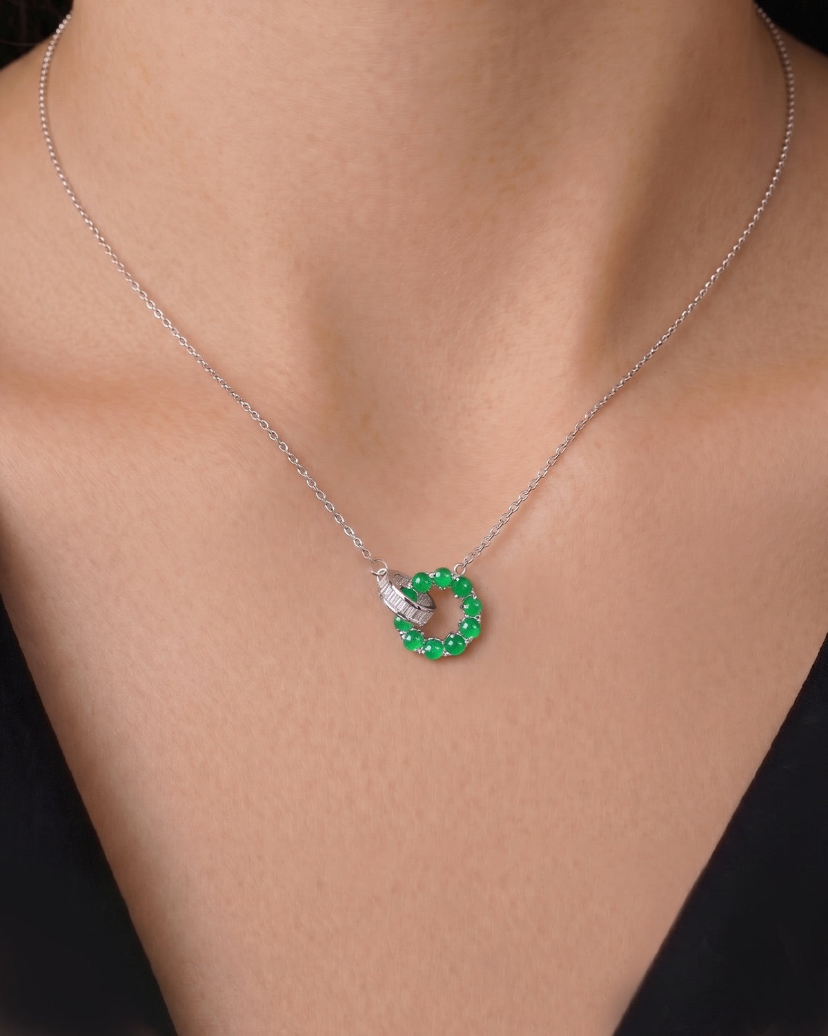 浓绿圆舞翡翠项链｜Rich Green Orbit Jade Necklace