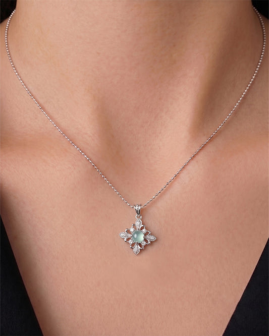 冰透蓝水花韵翡翠项链｜Icy Blue Water Bloom Jade Necklace