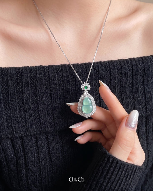 高冰蓝葫芦翡翠｜Blue Fortune Jade Gourd Necklace