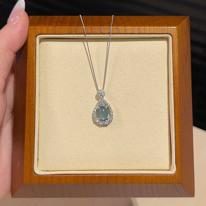 湖蓝水滴翡翠项链 (Lake Blue Dewdrop Necklace)