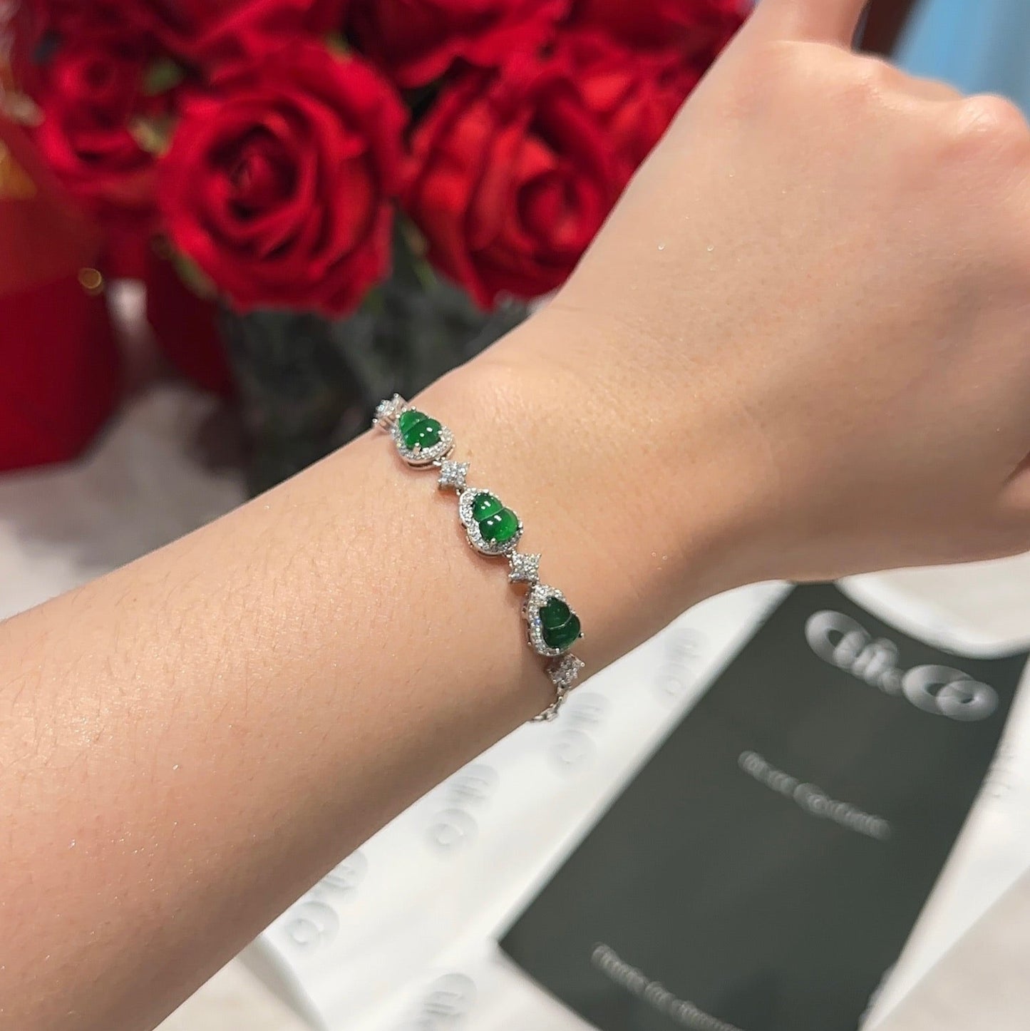 [三福]阳绿葫芦翡翠手链 (Triple Blessing Green Gourd Bracelet)