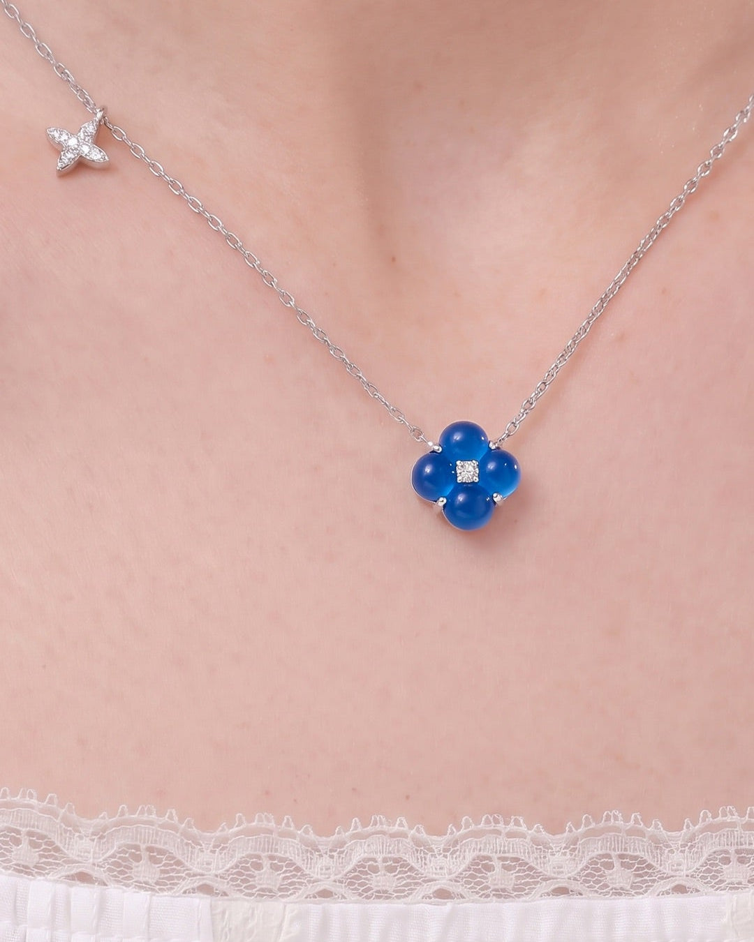 Bloom Rosette Necklace – Cobalt Blue