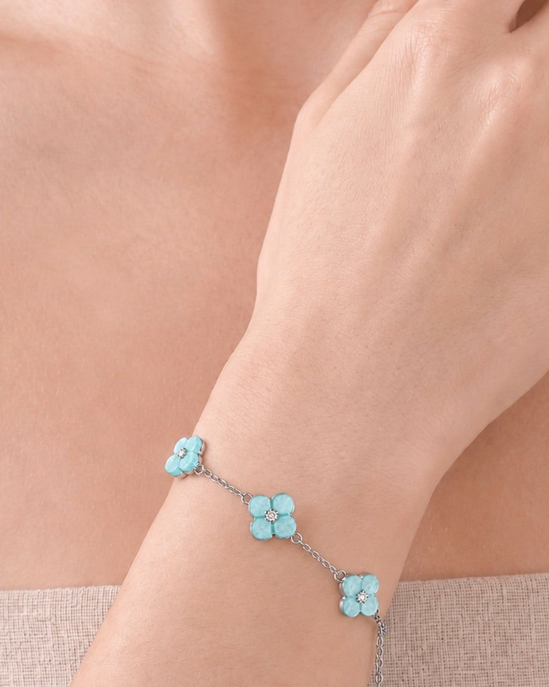 Bloom Bracelet – Celeste Blue