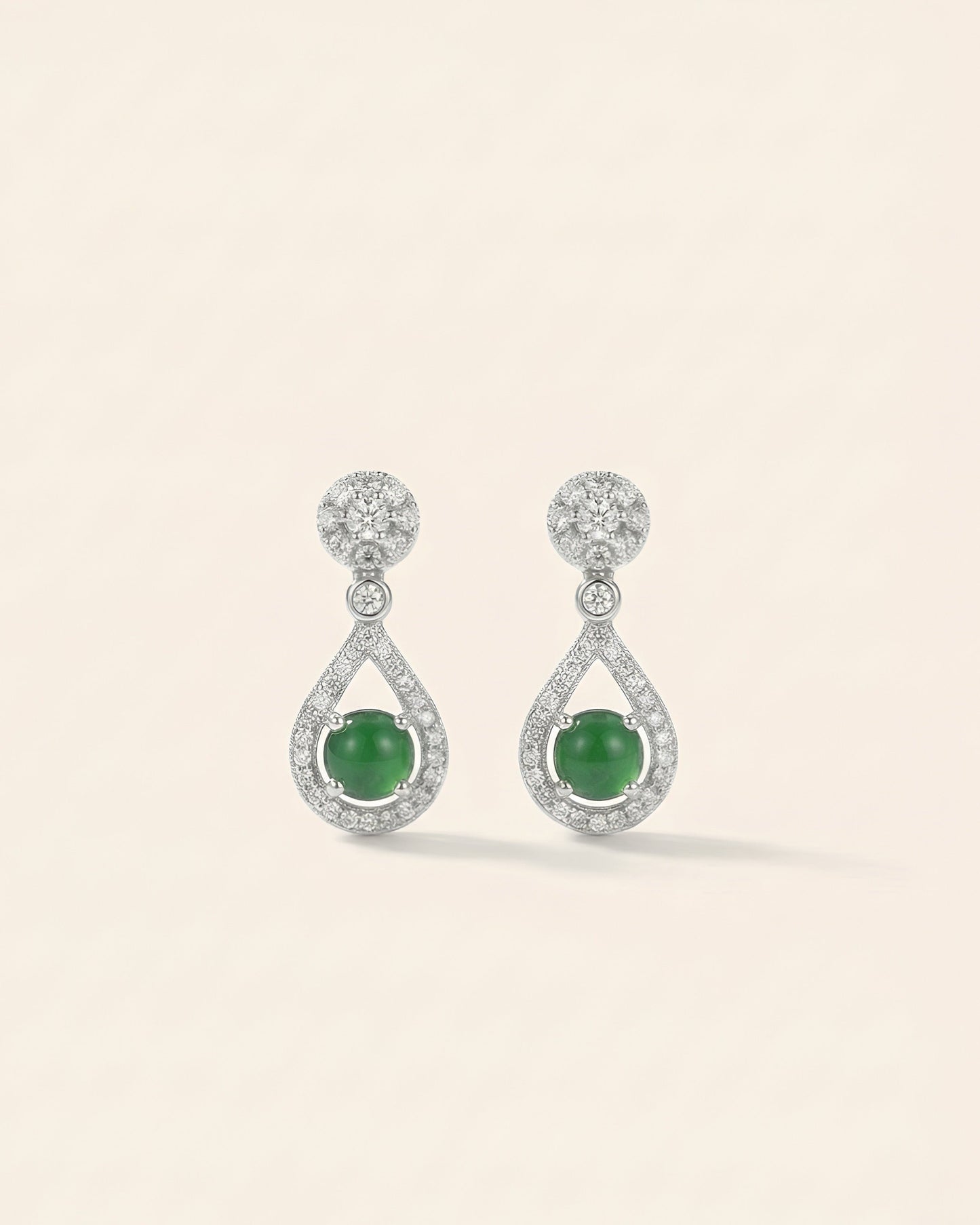 冰绿水滴翡翠耳钉 (Vivid Green Jade Teardrop Earrings)
