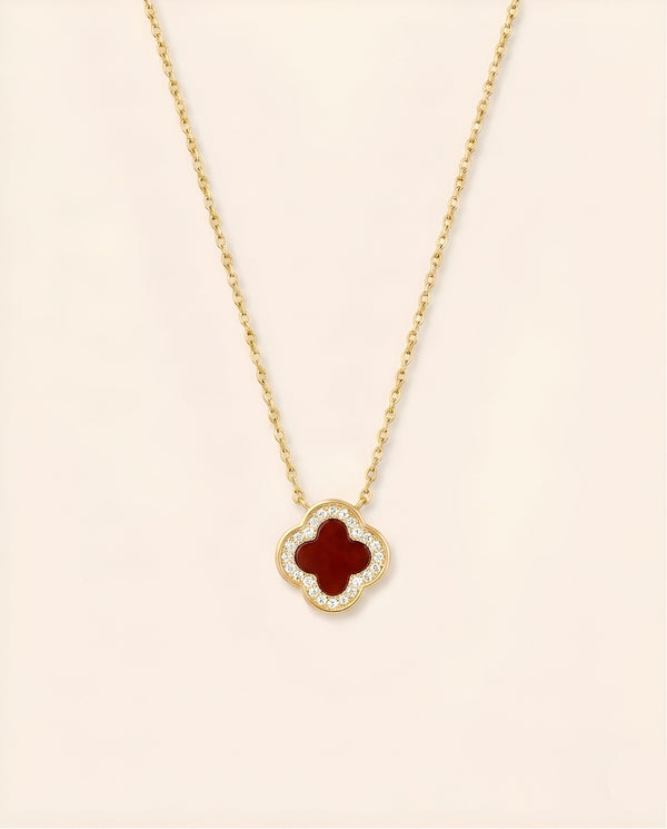 双面红玉髓叶草项链 | Double-Sided Red Clover Necklace