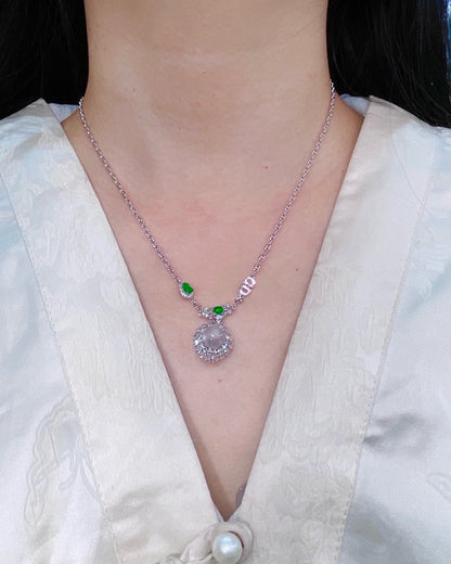 高冰茅台白翡翠蛋面锁骨链｜High Icy White Cabochon Burmese Jade