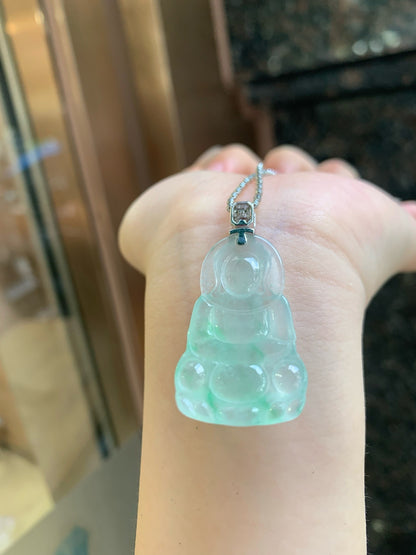 冰种飘绿观音翡翠吊坠｜Icy Floating Green Guanyin Jade Necklace