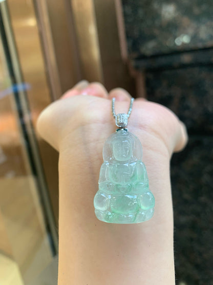 冰种飘绿观音翡翠吊坠｜Icy Floating Green Guanyin Jade Necklace