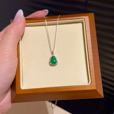 明艳冰阳绿葫芦「高货」Vivid Green Fortune Gourd Necklace [Premium Grade]