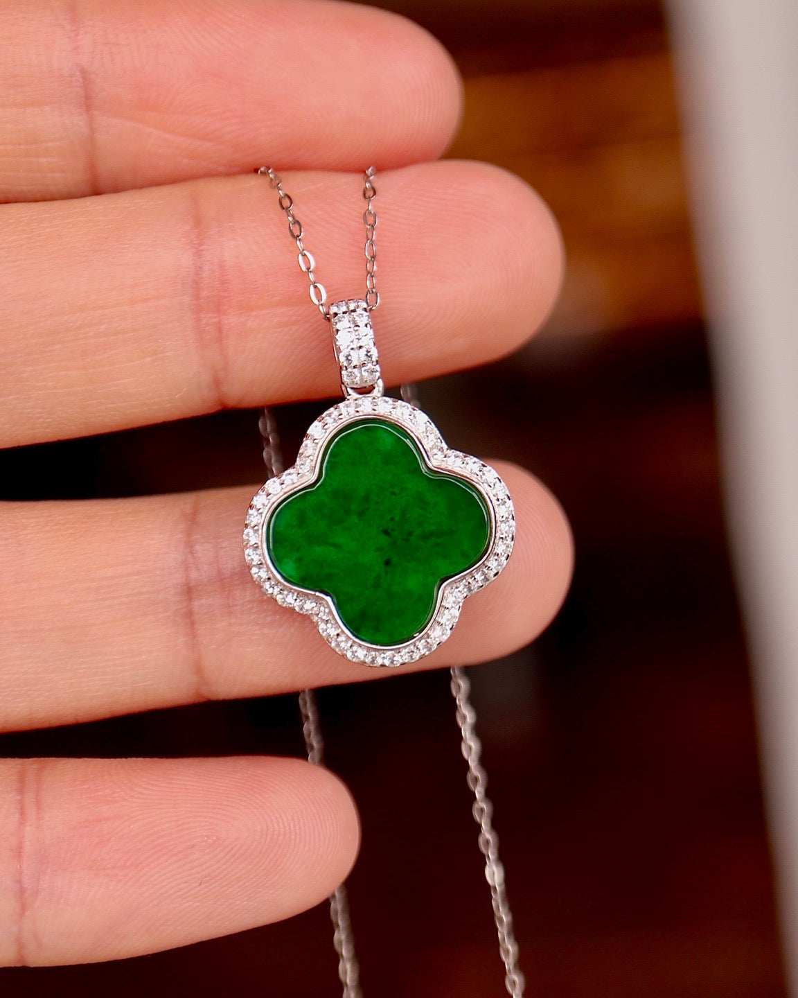 缅甸翡翠四叶草双面项链 (Burmese Jade ,Nacre Clover Necklace)