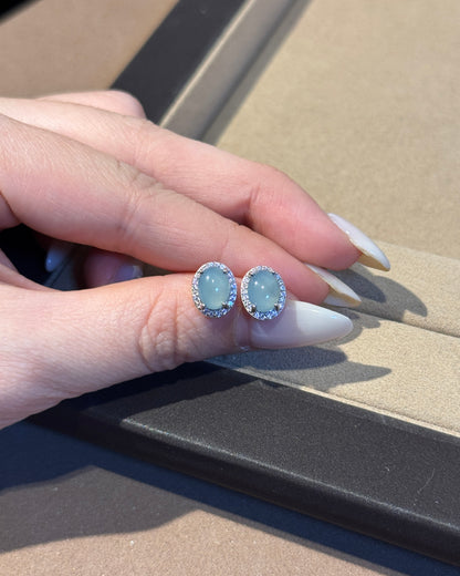 冰蓝蛋面翡翠耳钉 (Ice Blue Jade Cabochon Earrings)
