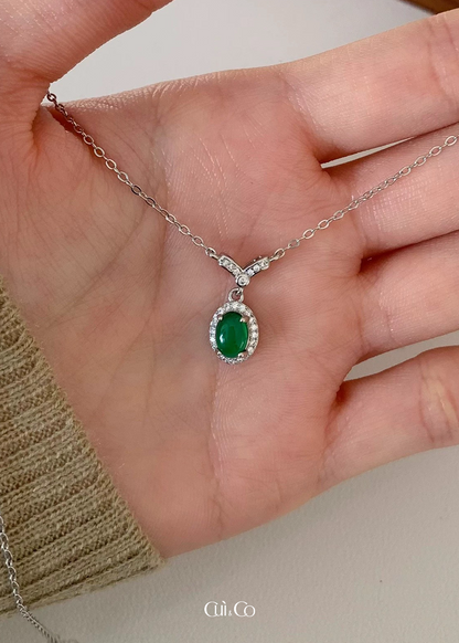 阳绿蛋面翡翠项链 | Vivid Green Jade Cabochon Necklace