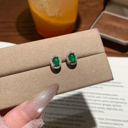 阳绿蛋面翡翠耳钉 (Green Jade Cabochon Earring)