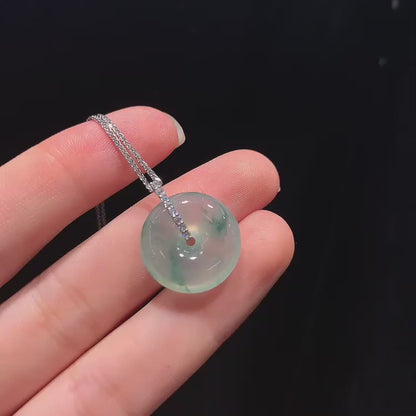 冰飘花平安扣翡翠吊坠｜Icy Floating Green Peace Coin Burmese Jade