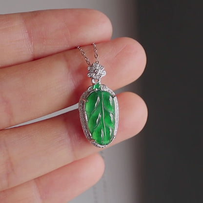 满绿翡翠叶子项链 (Full Green Jade Leaf Necklace)