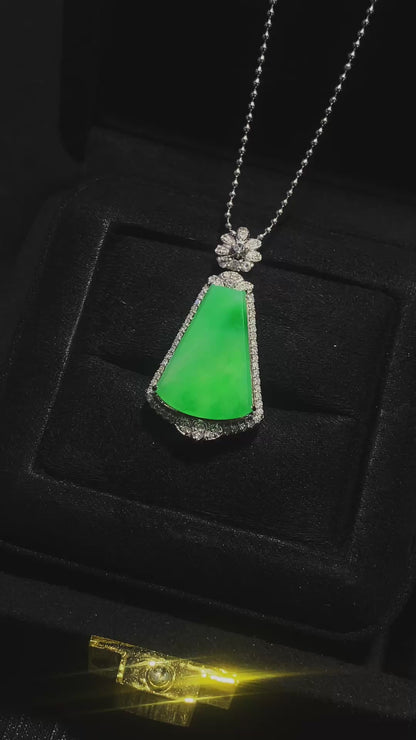 满阳绿无事牌翡翠吊坠｜Full Yang Green Burmese Jade Plaque