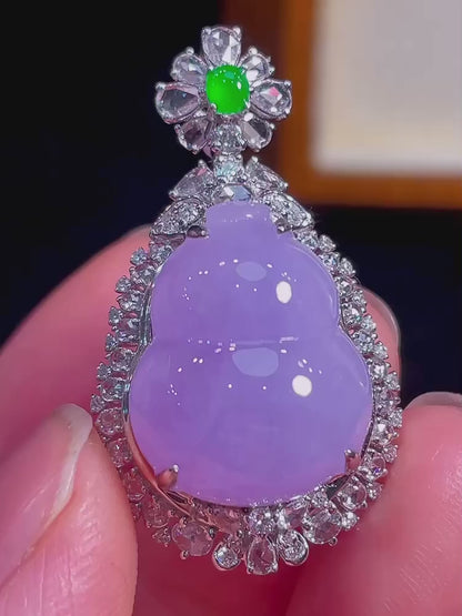 浓春紫葫芦翡翠吊坠｜Rich Spring Lavender Gourd Burmese Jade